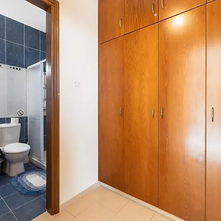 Sea View With Private Pool In Coral Bay